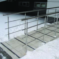 Ограждение парапета от ПерилаГлавСнаб Ограждения парапета от ПерилаГлавСнаб