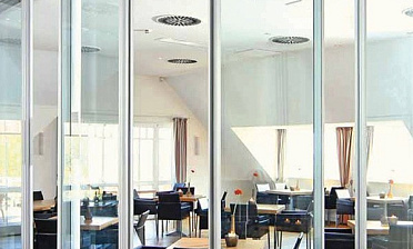 Стеклянные перегородки для зоны отдыха в офисе купить в Перми