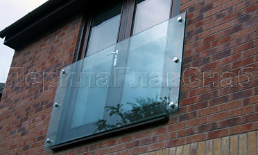 Ветрозащитное ограждение без стоек, на точечном креплении в торец купить в Перми