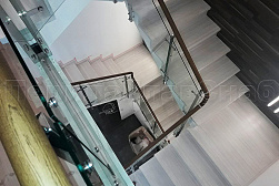 Стеклянные перила для лестниц в Перми. Готовые проекты ПерилаГлавСнаб - фото 11