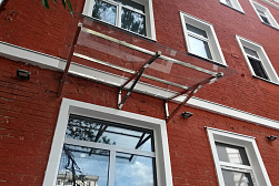 Козырьки и навесы на металлокаркасе в Перми. Готовые проекты ПерилаГлавСнаб - фото 18