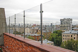 Стеклянные перила для балконов в Перми. Готовые проекты ПерилаГлавСнаб - фото 10