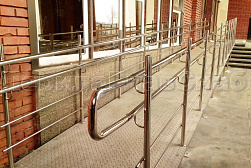 Поручни для инвалидов из нержавеющей стали в Перми. Готовые проекты ПерилаГлавСнаб - фото 6
