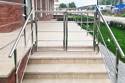 Ограждение лестницы от детей в Перми. Готовые проекты ПерилаГлавСнаб - фото 9