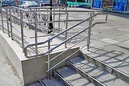 Поручни для инвалидов из нержавеющей стали в Перми. Готовые проекты ПерилаГлавСнаб - фото 12