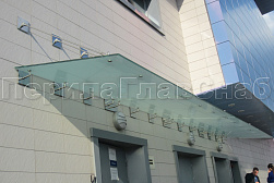 Стеклянные козырьки на вантах в Перми. Готовые проекты ПерилаГлавСнаб - фото 15