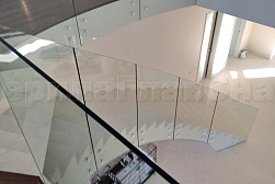 Цельностеклянные ограждения на несущем стекле в Перми. Готовые проекты ПерилаГлавСнаб - фото 3