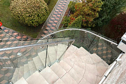 Стеклянные ограждения для улицы в Перми. Готовые проекты ПерилаГлавСнаб - фото 1