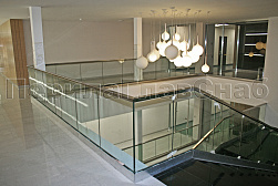 Стеклянные перила для атриумов в Перми. Готовые проекты ПерилаГлавСнаб - фото 11