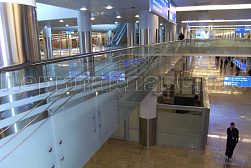 Стеклянные перила для атриумов в Перми. Готовые проекты ПерилаГлавСнаб - фото 16