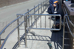 Поручни для инвалидов из нержавеющей стали в Перми. Готовые проекты ПерилаГлавСнаб - фото 24